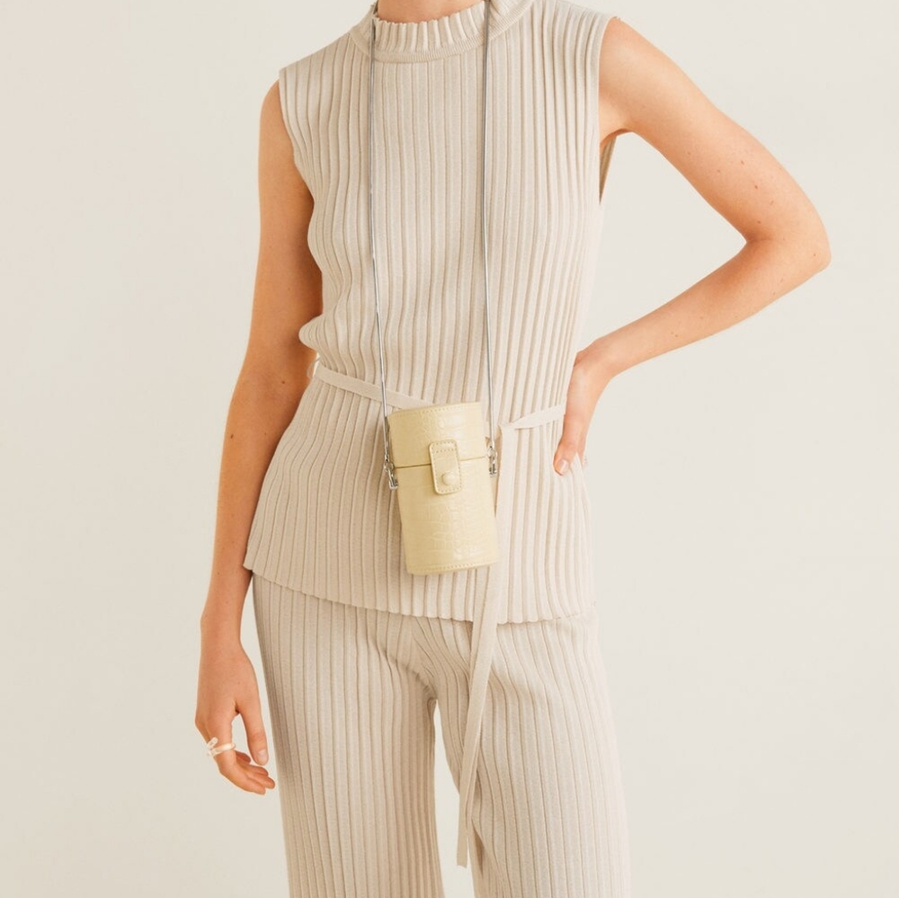 MANGO 2-pc Set Plisse Knit Rib Pants and Top Set Size Medium Cream - Picture 3 of 6